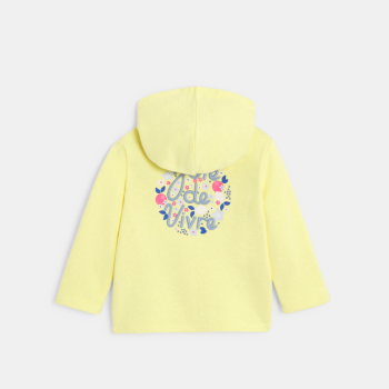 سترة بقلنسوة من الصوف الناعم، باللون الأصفر للفتيات الصغيرات